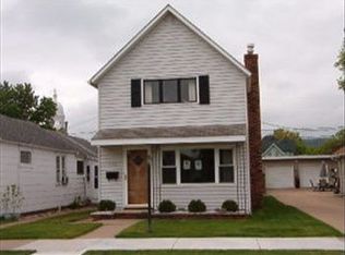 559 E 2nd St, Winona, MN 55987