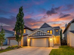 91 NE Copperstone Gate SE, Calgary, AB T2Z4S2