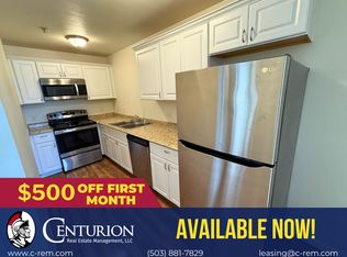 200 Railroad Ave #3, Mount Angel, OR 97362