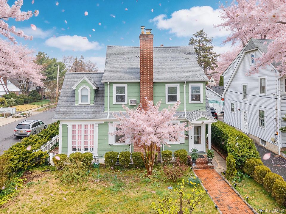 1st image of 11 Baker Hill Road