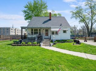 537 Lynnhaven Dr, Toledo, OH 43609