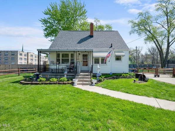 537 Lynnhaven Dr, Toledo, OH 43609