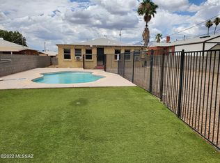 1706 E Grant Rd, Tucson, AZ 85719