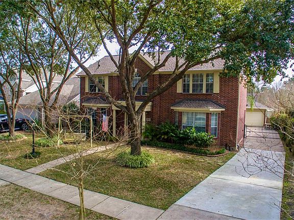 2nd image of 2121 Autumn Cove Dr