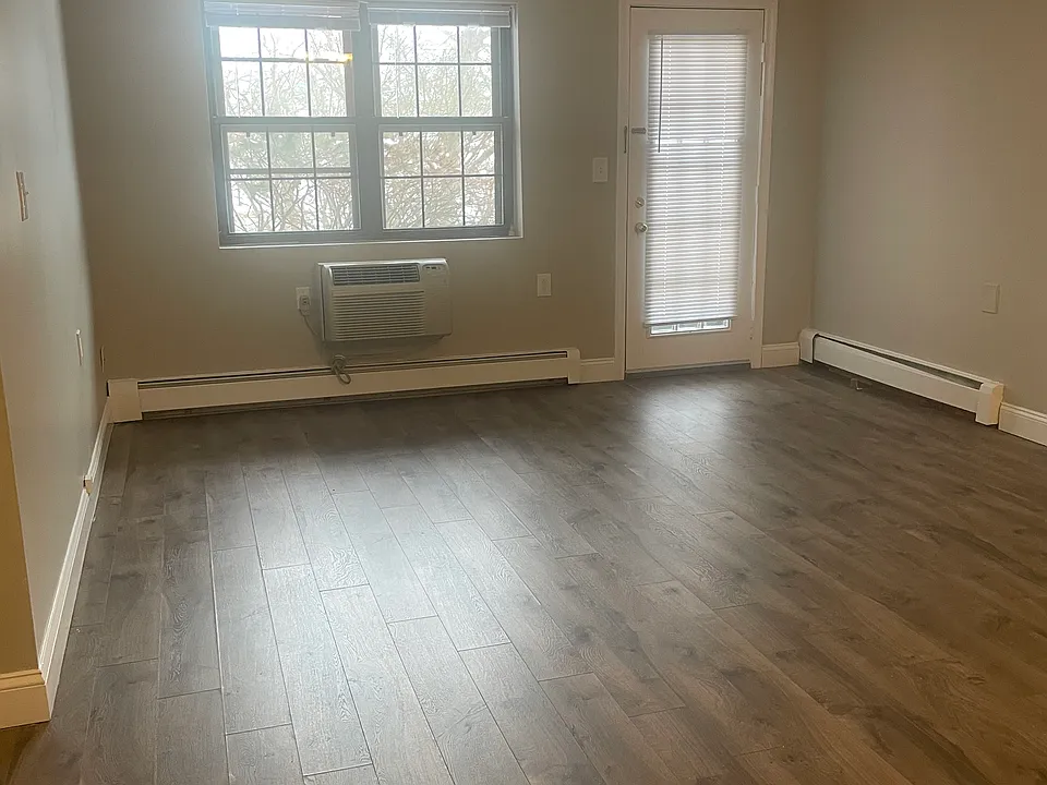 629 Highland Ave #5