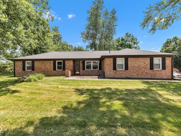 5853 Tulip Dr, Brownsburg, IN 46112