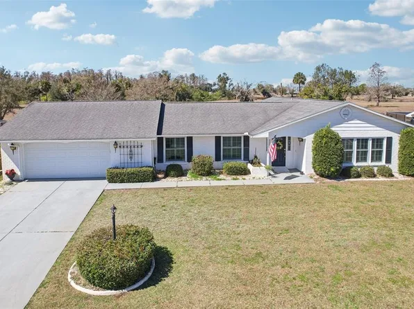 407 Stoneham Dr, Sun City Center, FL 33573