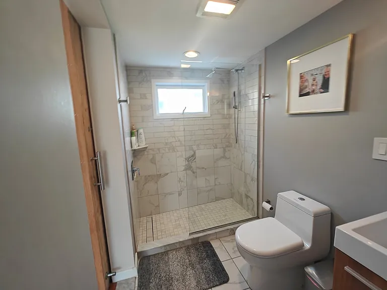 73R Rush St — Photo 8
