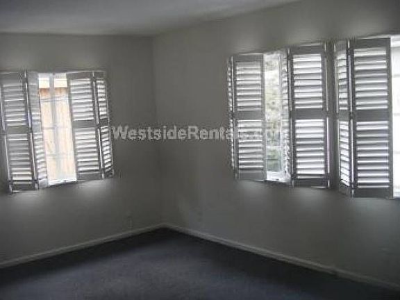 2 walls of windows