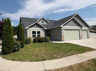 1634 Oak Ave, Fruitland, ID 83619