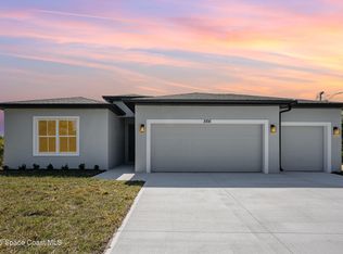 566 Lambright St SW, Palm Bay, FL 32908