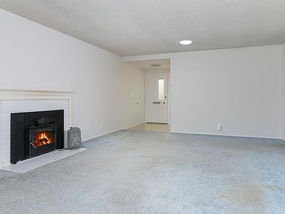 345 E Elfin Green-006-30-Living Room-MLS