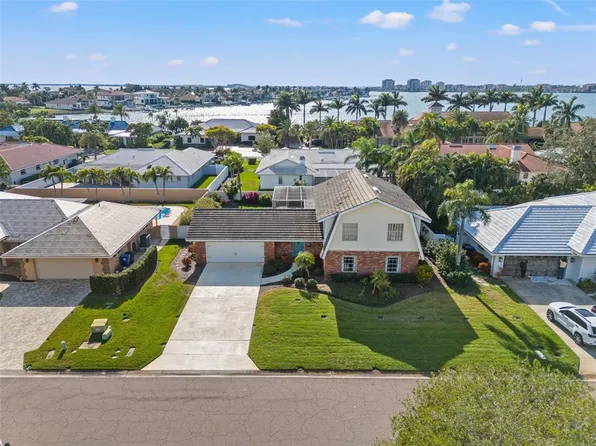5875 Leeland St S, Saint Petersburg, FL 33715