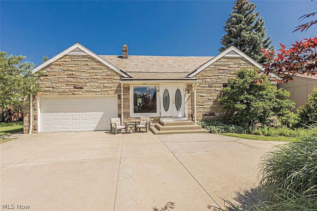 4511 University Pkwy, University Heights, OH 44118 Zillow