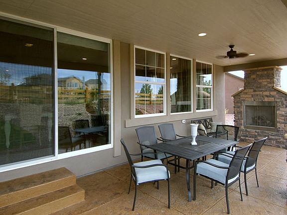 Residence 4030 model outdoor living area
