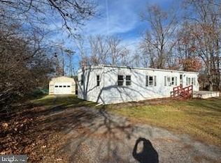 473 Sulphur Springs Rd, Inwood, WV 25428