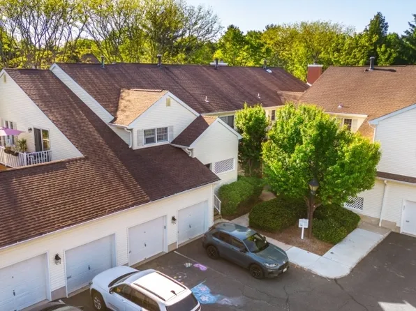 366 Potomac Dr, Bernards Twp., NJ 07920