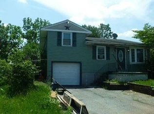1036 Allen Rd, Birdsboro, PA 19508