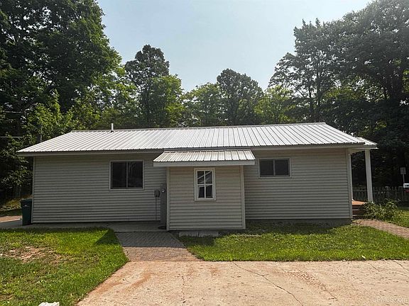 4th image of 1802 Werner St