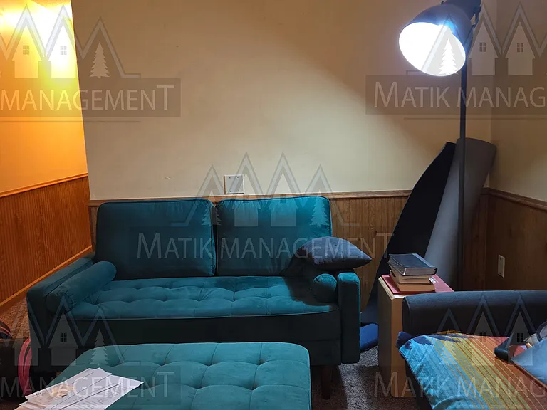 820 Broadway Ave N #104 — Photo 4