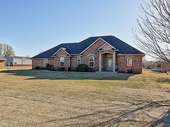 2nd image of 210 N Grisby Rd