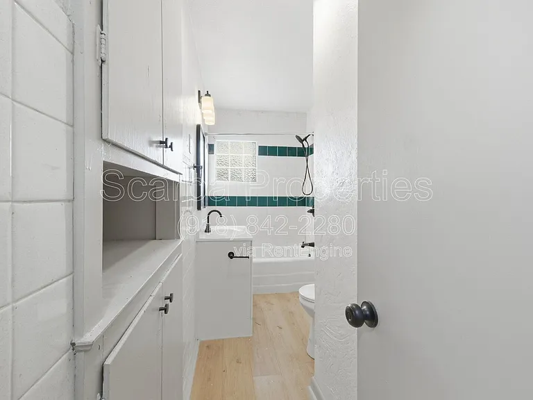 1215 Harrison St #4 — Photo 12