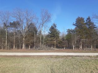 6 Red Oak Estates Rd, Maywood, MO 63454