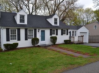 9 Manor Rd, Auburn, MA 01501