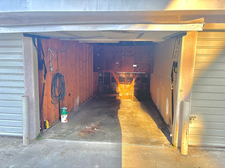 114 S Irena Ave #2 — Photo 19