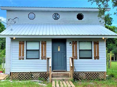 24 N Franklin St, Eastpoint, FL, 32328