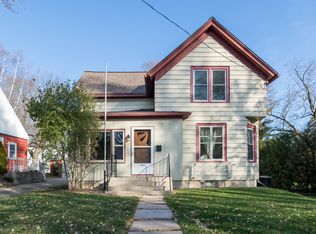 416 S Rural St, Hartford, WI 53027