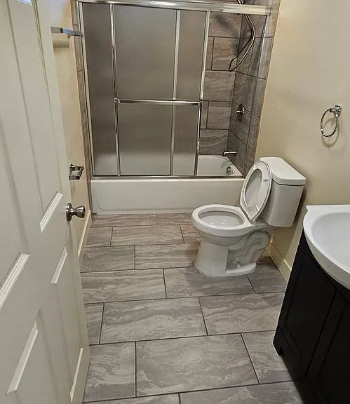 3839 Woodlawn Ave — Photo 14