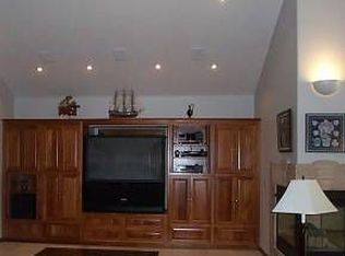 1379 Ridgemark Dr, Hollister, CA 95023