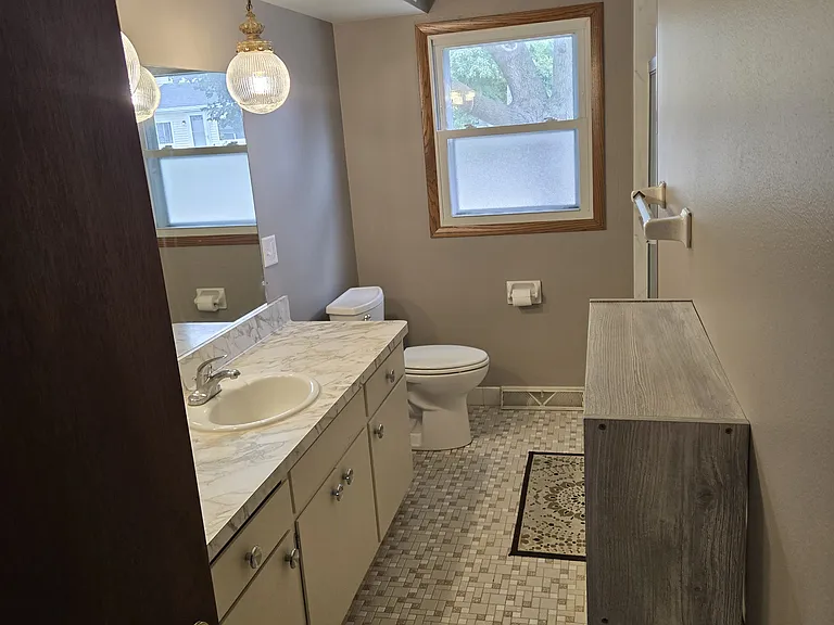 3477 S Kansas Ave — Photo 16
