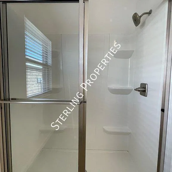 6605 N West 154th St — Photo 26