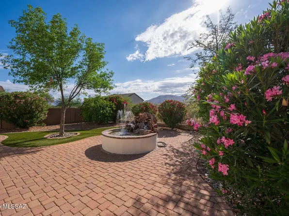 5939 S Moon Desert Dr, Tucson, AZ 85747