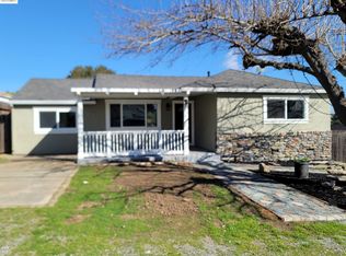 11 Benita Way, Martinez, CA 94553