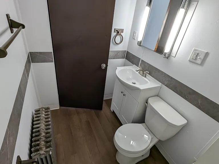 210 Coal St — Photo 6