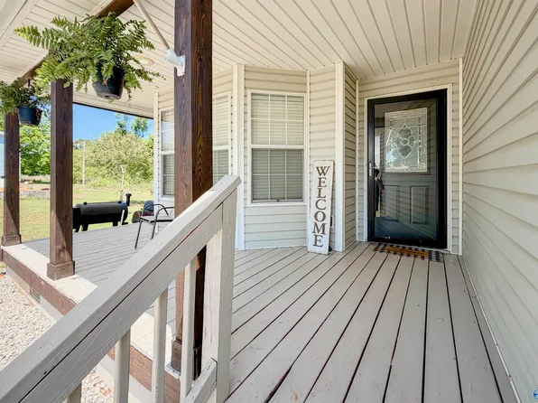 216 County Road 425, Hillsboro, AL 35643