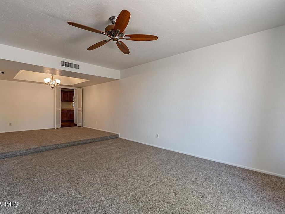 1st image of 6143 W Sunnyside Dr