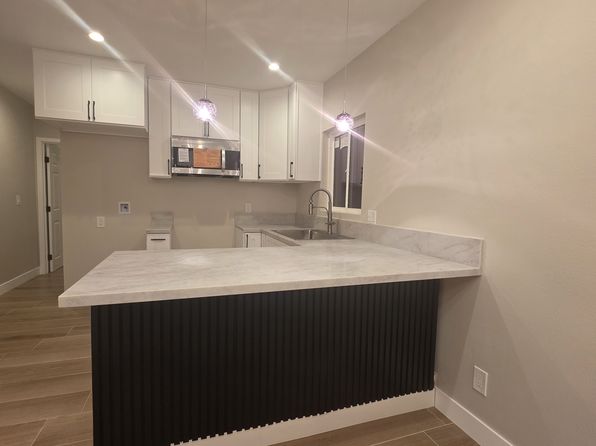 2974 Beechwood Ave #4