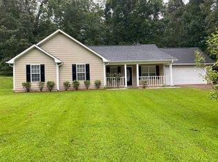 125 Mountain Ct, Covington, GA