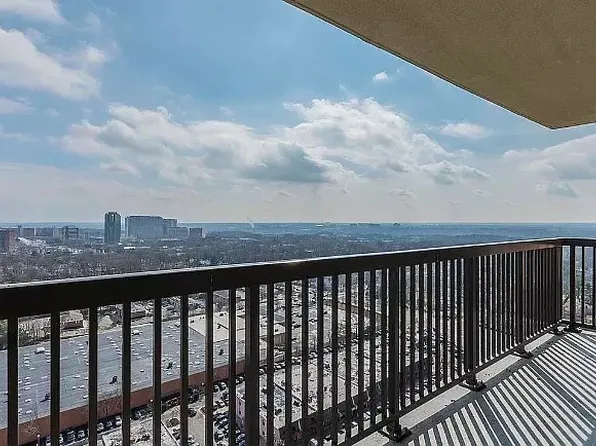 5501 Seminary Rd, Falls Church, VA