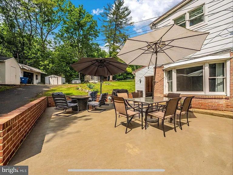 16960 Taylors Landing Rd — Photo 6