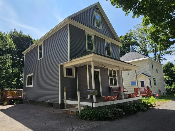 936 Jennings St, Hancock, MI 49930