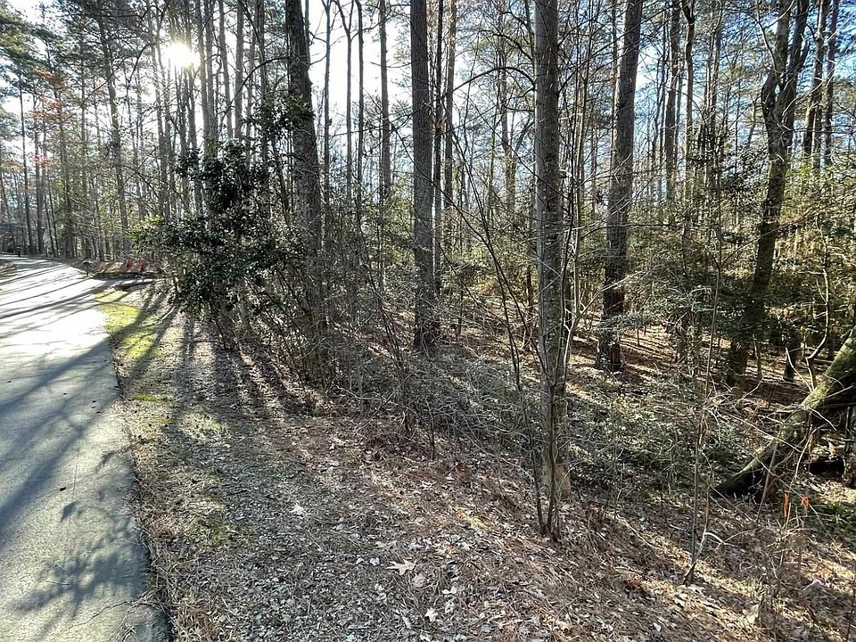 1st image of 1083 Woodridge Trl #1083