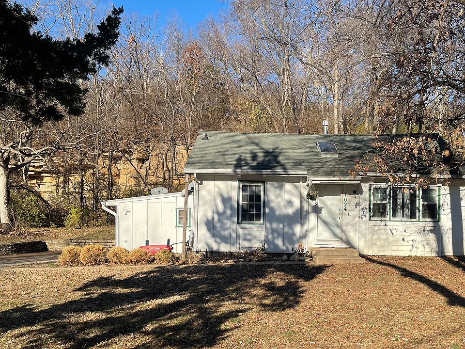 1st image of 1024 Suntree Pl