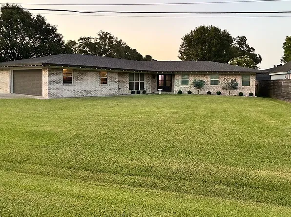 710 Riley St, Port Neches, TX 77651