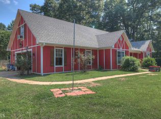 1821 Rocky Creek Rd, Hampton, GA 30228