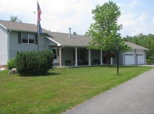 69 Crabby Road, Loch Sheldrake, NY 12759